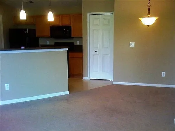 23920 Northstone Village Dr — Photo 5