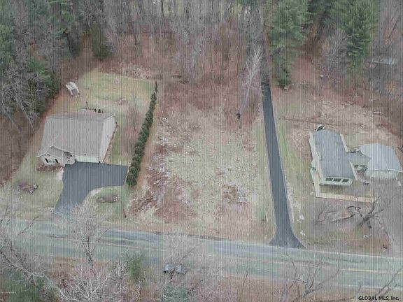 4th image of 211 Sunnyside E