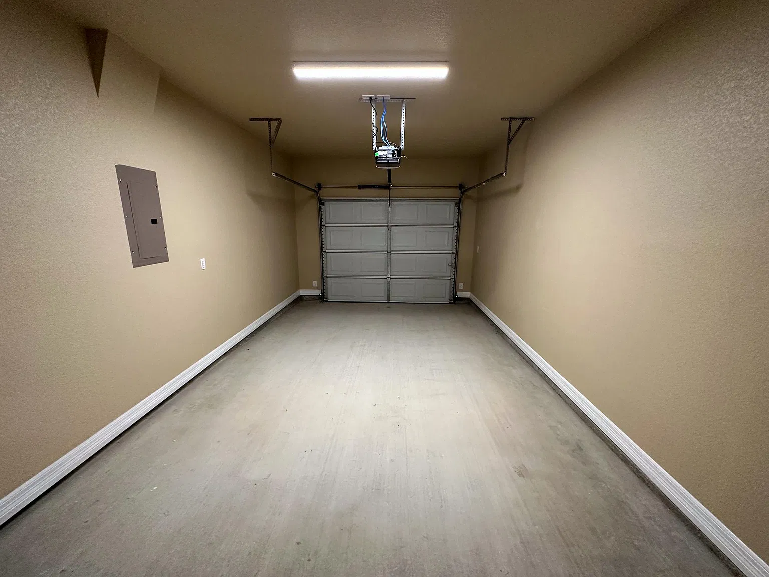 3 bed, 1332 sqft, $1,350 — Photo 3
