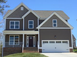 613 Paddle Creek Dr, Midlothian, VA 23113