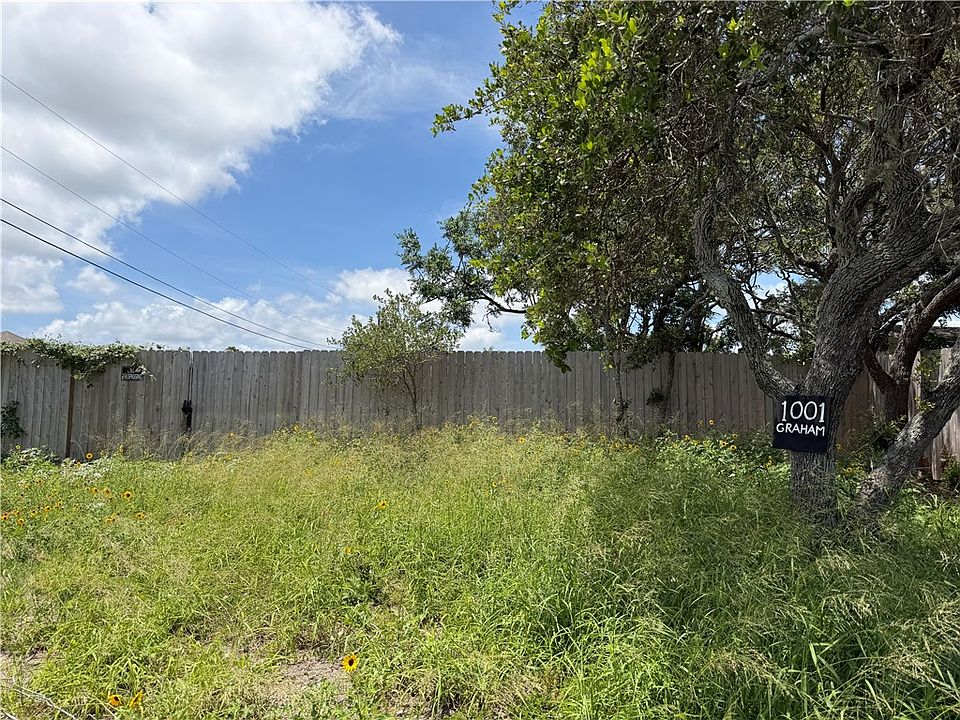 1st image of 1001 Graham Rd