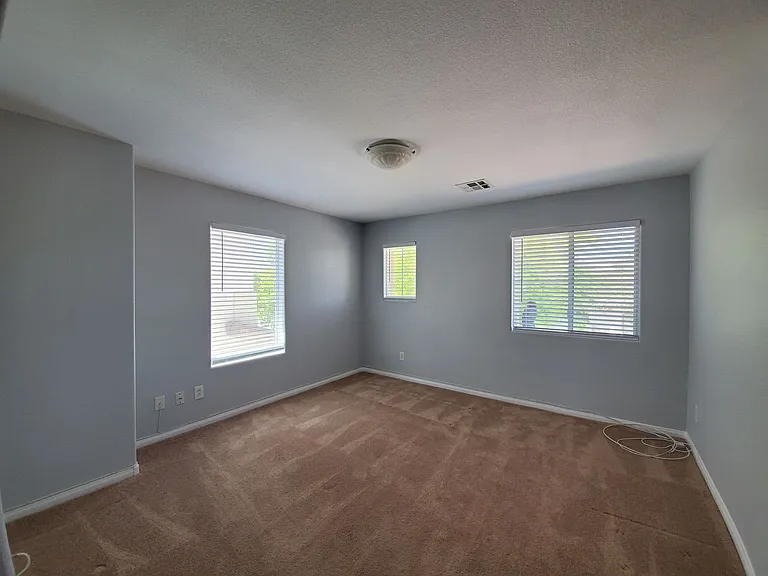 11077 Crystal Crest Ct — Photo 15