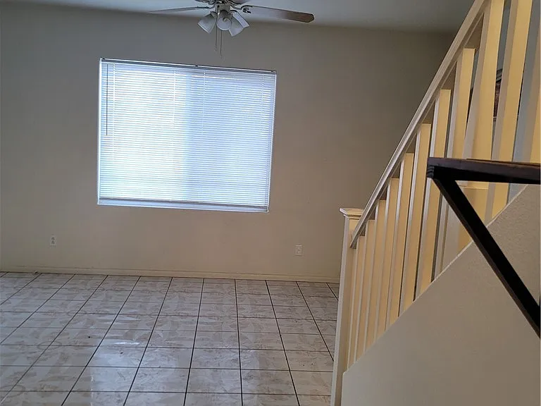 731 Emerald Idol Pl — Photo 24