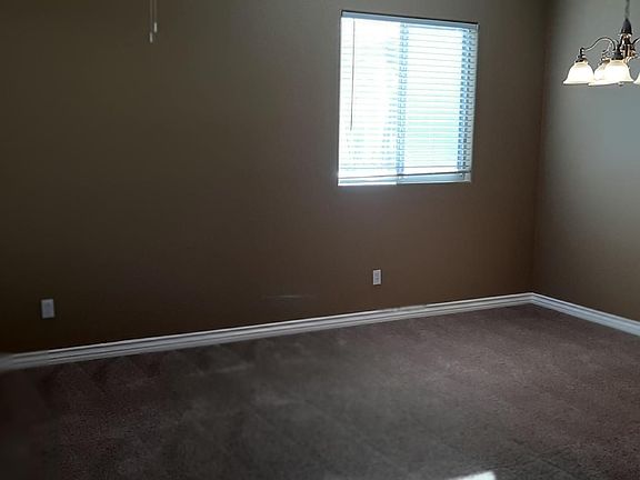 5th image of 951 Tropic Wind Ave