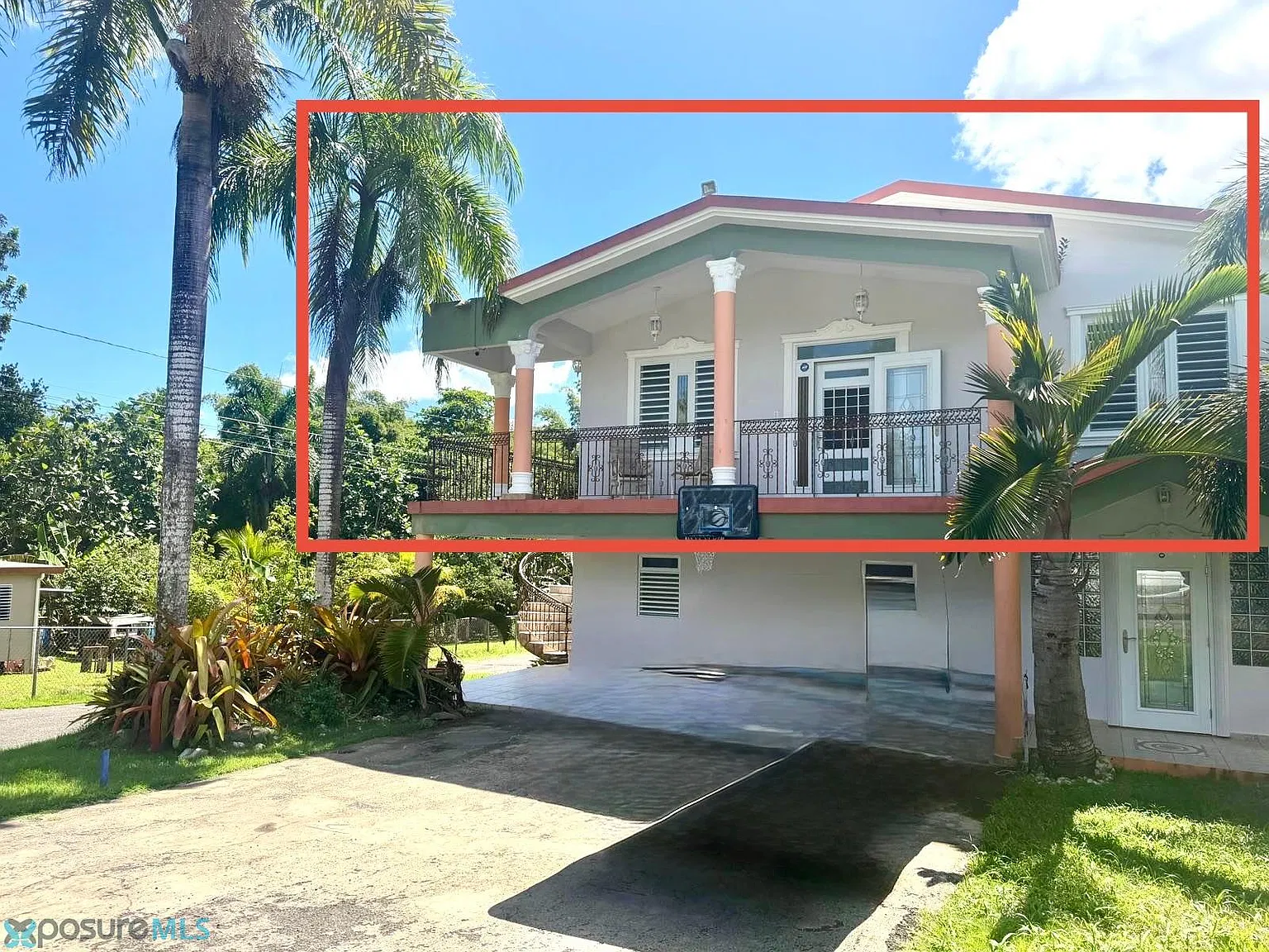 3 bed, 2.0 bath, 1300 sqft, $1,100 — Photo 1