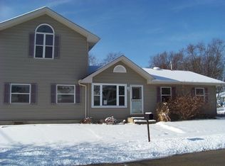 604 Sherman St, West Chicago, IL 60185