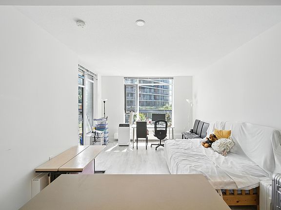 4th image of 8850 University Cres #418