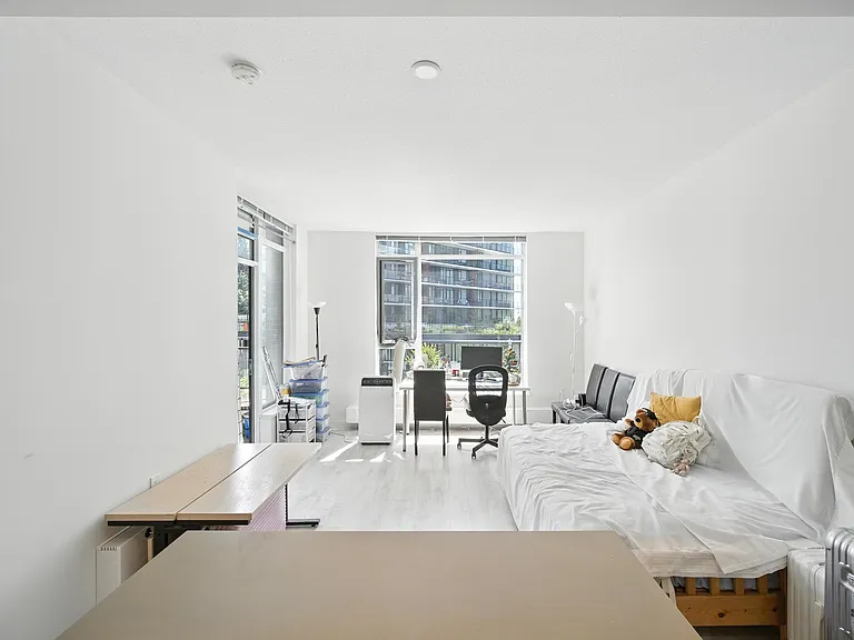 8850 University Cres #4XX — Photo 3