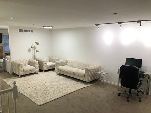 5th image of 3923 Forester Blvd