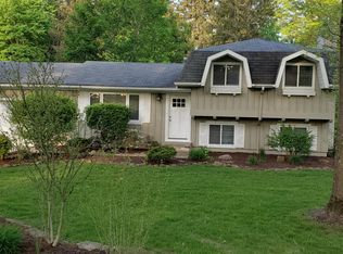 189 S Hametown Rd, Akron, OH 44321