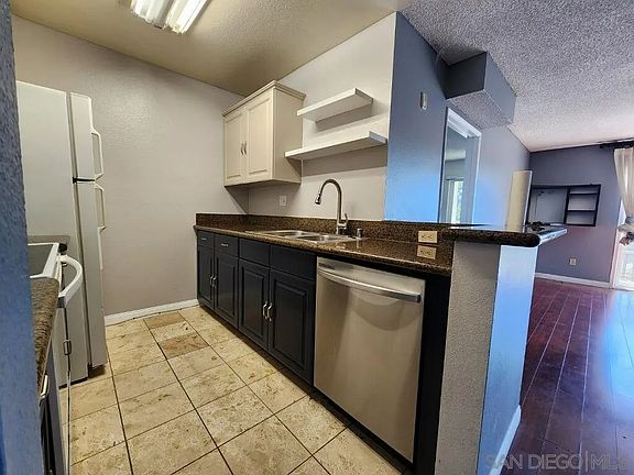 3rd image of 6191 Rancho Mission Rd Unit 213