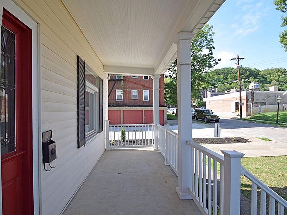 3rd image of 3616 Herschel Ave