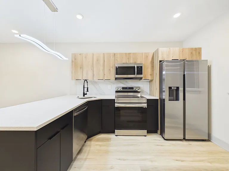 2nd Street Lofts -Newly Constructed Modern Apartments — Photo 6