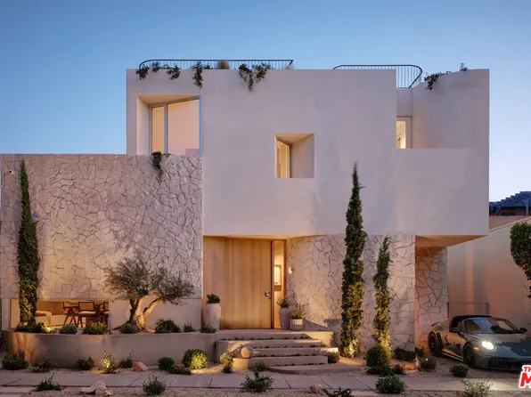 8164 Waring Ave, Los Angeles, CA 90046