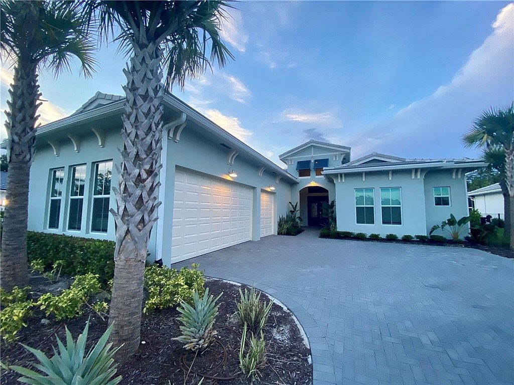 212 Strand Sq, Vero Beach, FL 32963 MLS 268859 Zillow