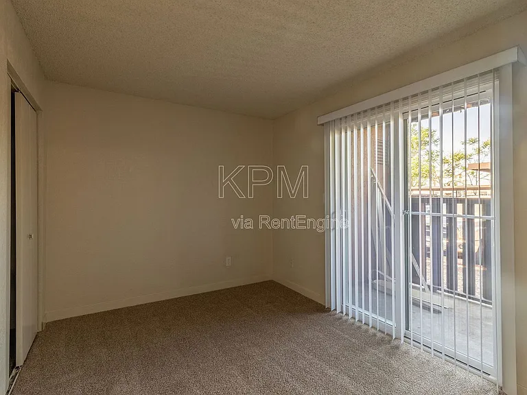4332 Pacific Ave #11 — Photo 10