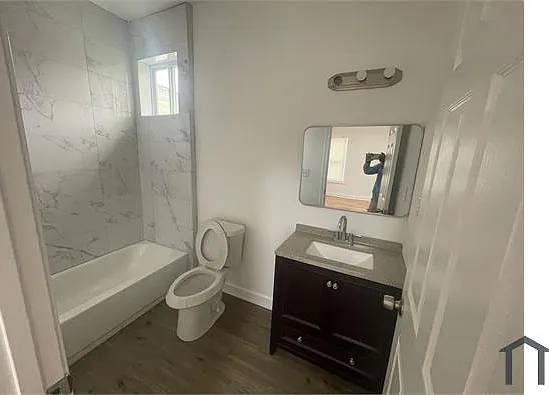 868 Spencer St NW — Photo 9
