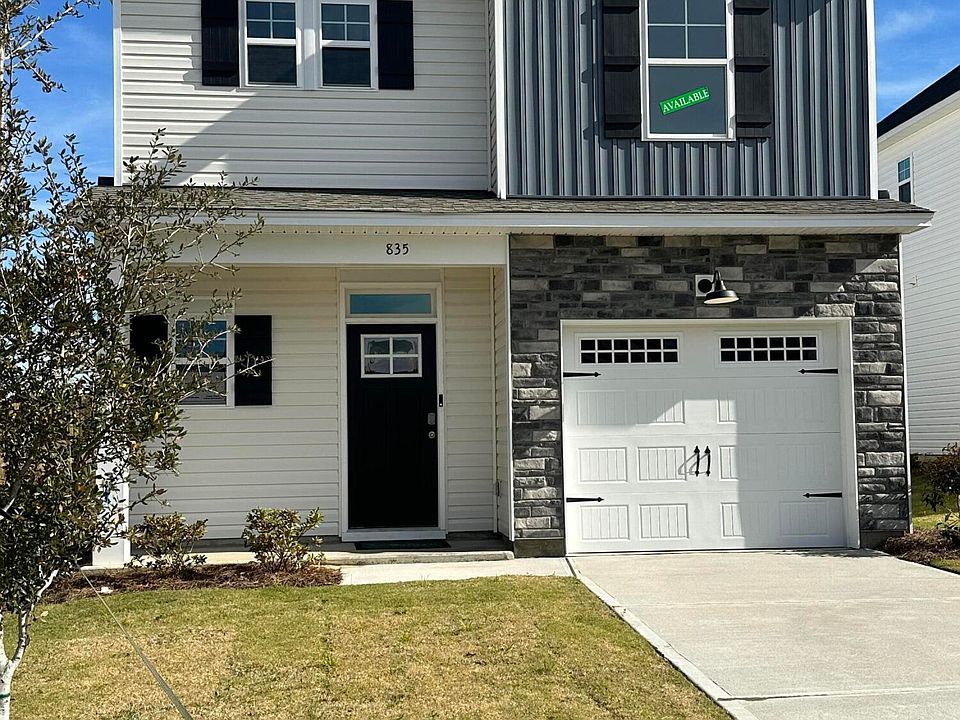 1st image of 835 Brisbane Ct