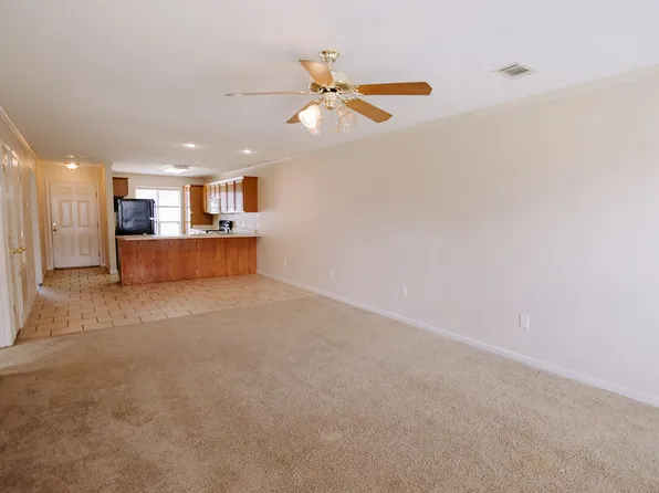 Windsor Park Duplexes