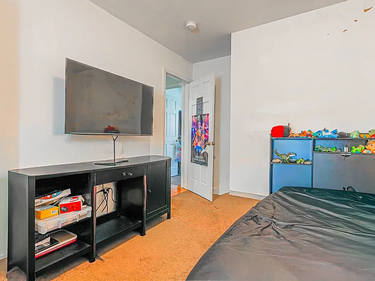 45 Daytona St — Photo 19