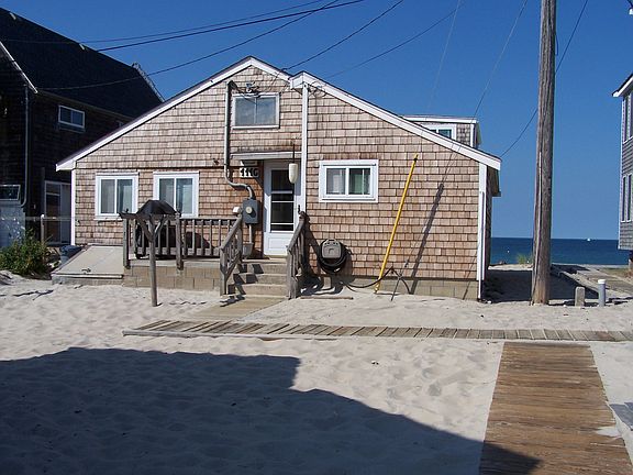 2nd image of 111 G Taylor Ave