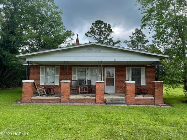 1481 Livingston Chapel Road, Delco, NC 28436