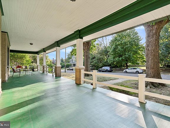 5th image of 6609 Lawnton Ave