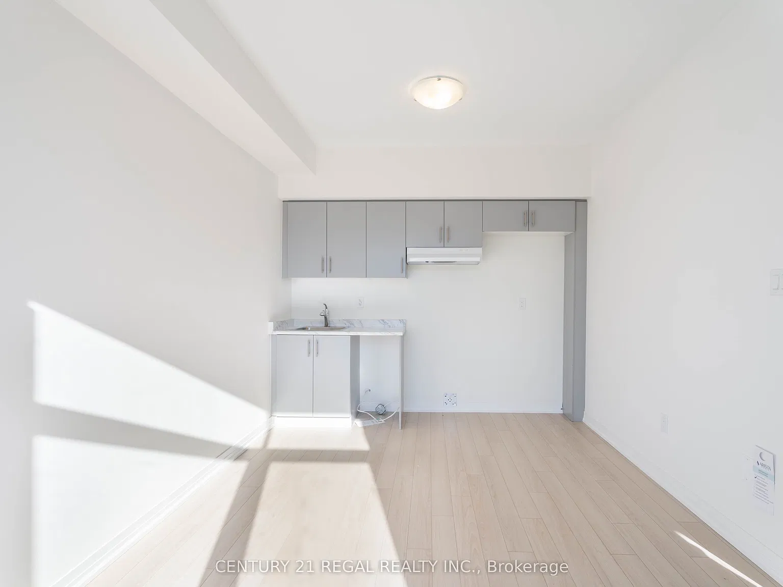 1 bed, $1,700 — Photo 3