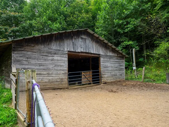 0 Gladdens Creek Rd, Robbinsville, NC 28771