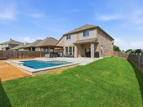 3rd image of 1218 Misty Ridge Dr