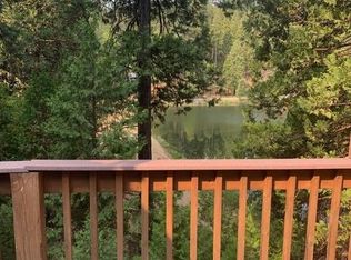 488 Mauna Kea Dr, Arnold, CA 95223