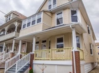 24 Grove St, Elizabeth, NJ 07202