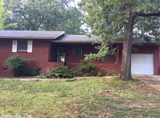 7704 Apache Rd, Little Rock, AR 72205