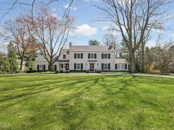 2630 Westchester Rd, Toledo, OH 43615