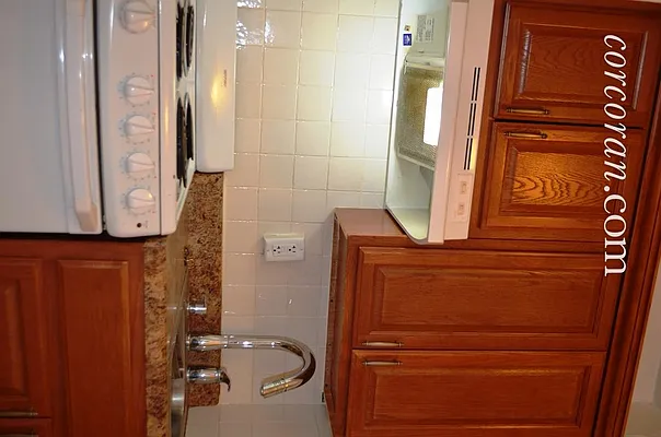 Rented by Corcoran | media 7