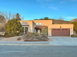 1504 Summit Hills Dr NE, Albuquerque, NM 87112