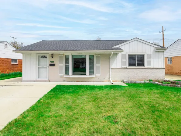 18611 Valade St, Riverview, MI 48193