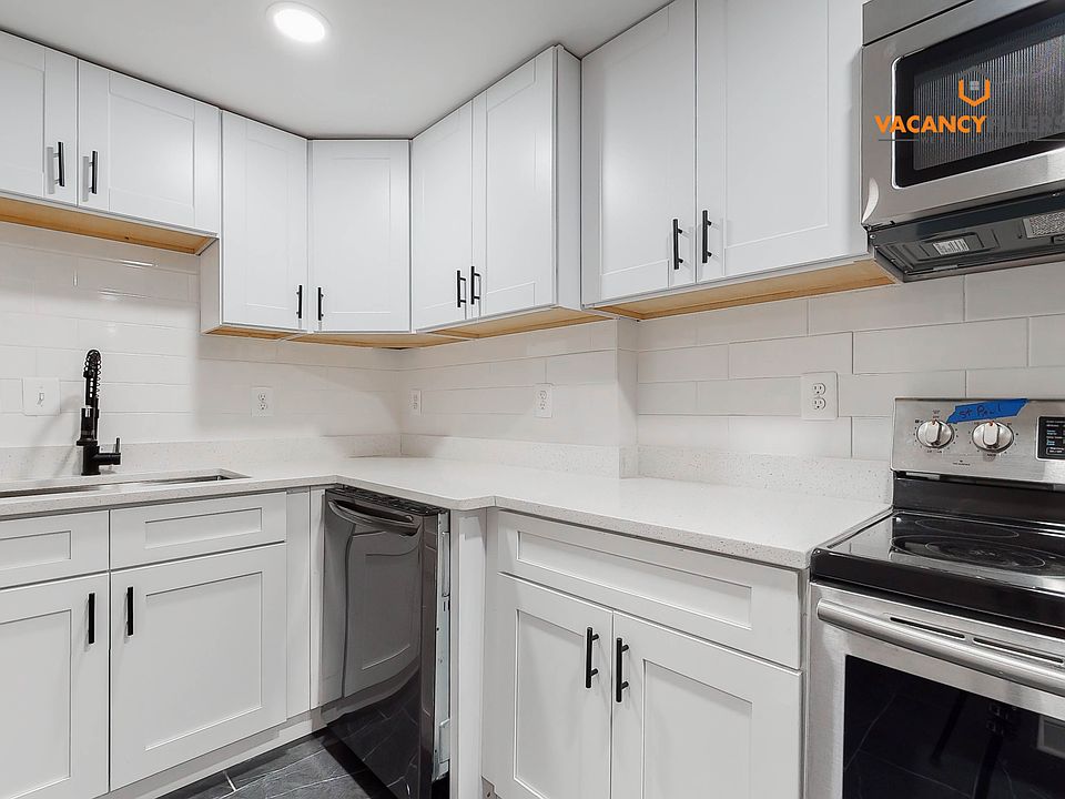 1st image of 1202 Saint Paul St APT B