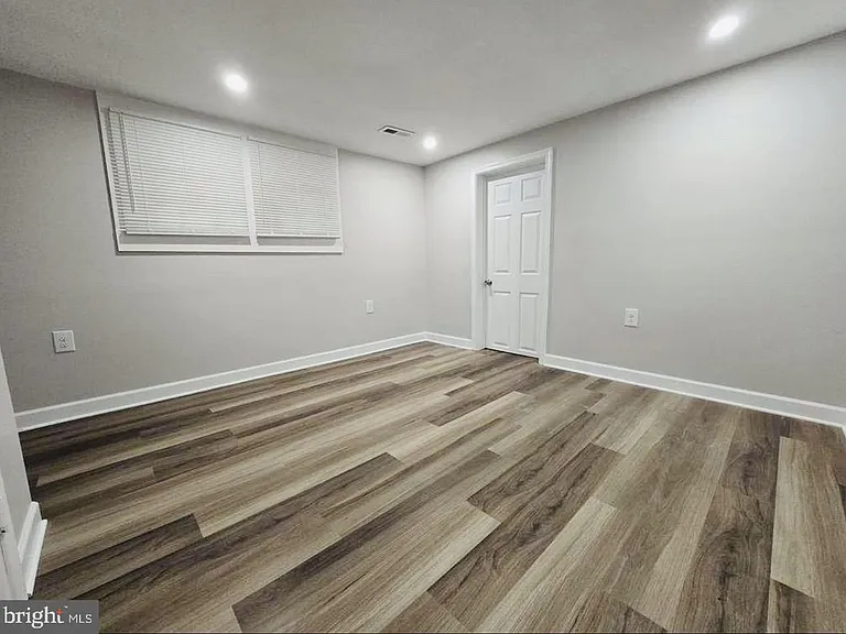 119 Mechanic St — Photo 8