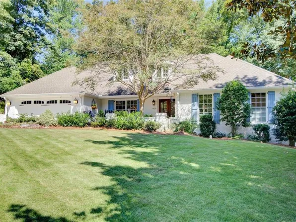 4635 Jettridge Dr NW, Atlanta, GA 30327