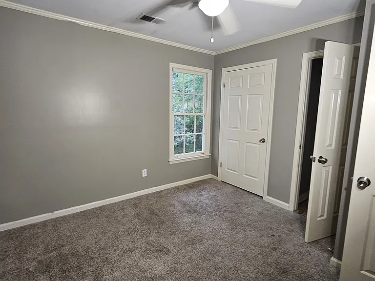 253 Rhonda Cir E — Photo 19