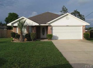 5962 Herlong Dr, Milton, FL 32570