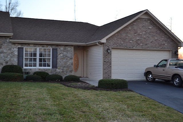1st image of 116 Charles Towne Dr