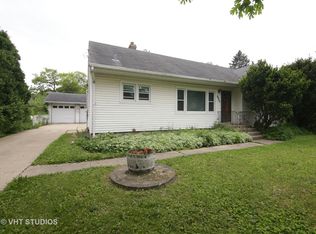 2511 Suffield St, Des Plaines, IL 60016