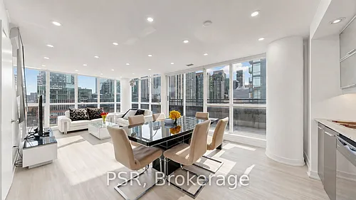8 Telegram Mews #815 Photo 1