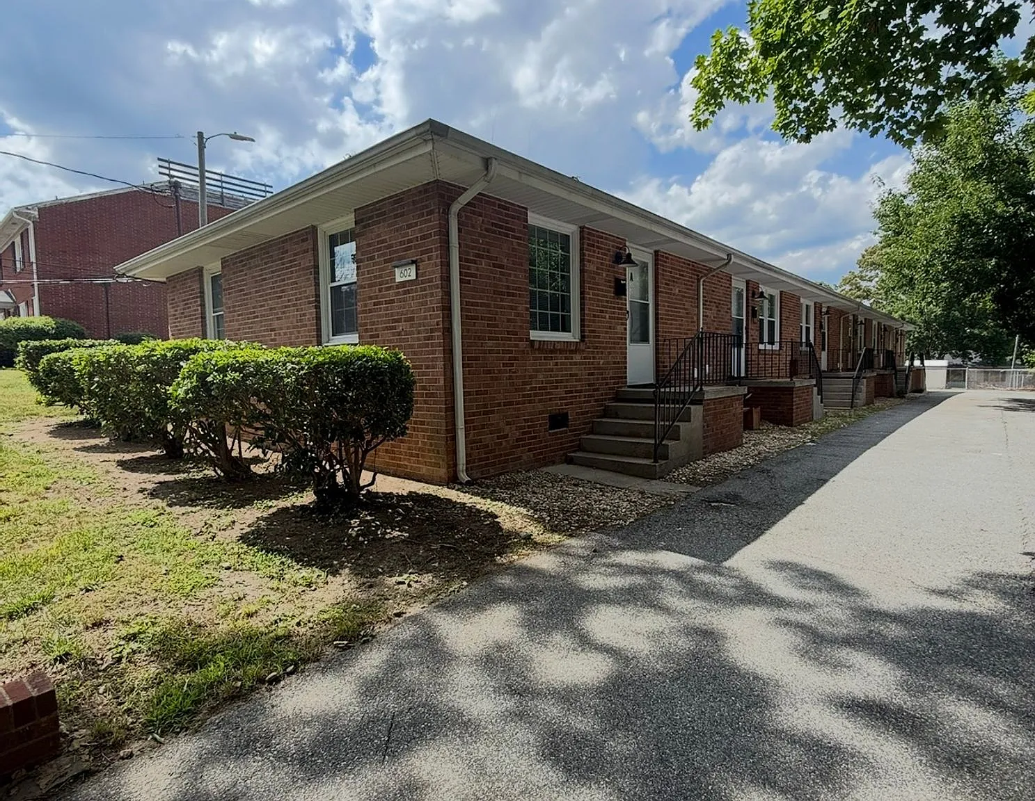 602 Fairmont Street — Photo 4