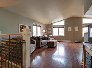 18216 Harbor Point Loop, Eagle River, AK 99577