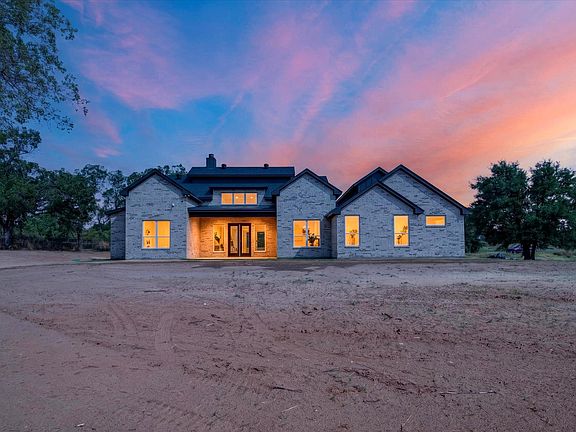 2nd image of 1000 Vh Ranch Rd