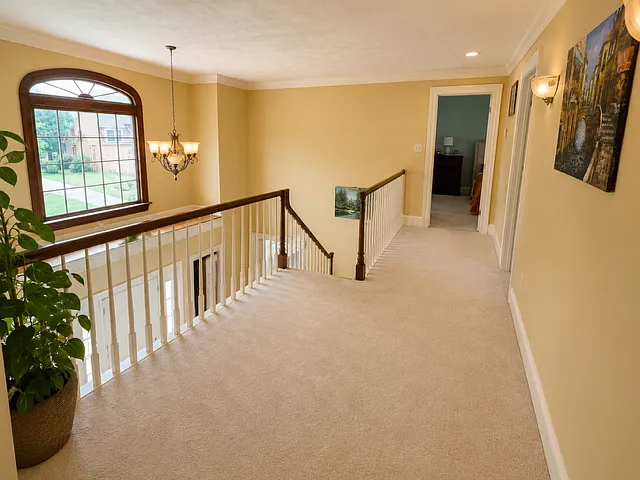 1209 Smith Cove Cir — Photo 12
