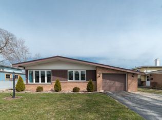 153 Kingston Pl, Chicago Heights, IL 60411